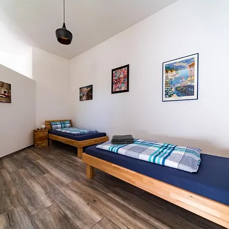 Messe-Appartement 4, Zu Fuss In 5 Minuten An Der Messe Friedrichshafen Daire *